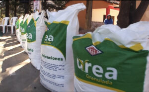 Alcalde Torres terminó con la entrega y distribución de las 409 toneladas de Urea para el área rural