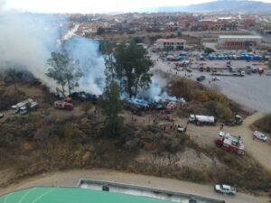 Gobernación apoyó con equipo y maquinaria para sofocar incendio en predios municipales