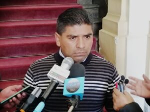 Ministerio de Economía y congelamiento de cuentas obstaculizan entrega del Prosol