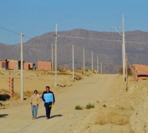 Gobernación y Setar inauguran electrificación de dos nuevos barrios
