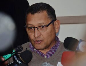 Gobernador denuncia constante persecución política por el gobierno del MAS