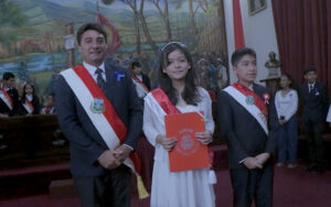 Alcalde Torres posesiona las autoridades infantiles de Tarija