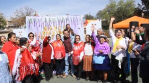 Alcaldía de Tarija agasaja a medio centenar de adultos mayores
