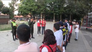 Alcaldía activa plan de reordenamiento en el parque Bolívar para recuperar espacios públicos