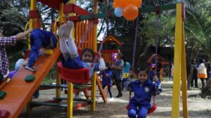 Alcaldía de Tarija reapertura el renovado parque del bosquecillo de Juan XXIII
