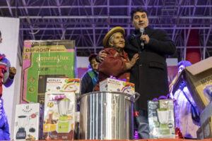 Alcaldía de Tarija agasajó a miles de madres del campo y la ciudad