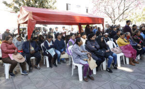 Alcaldía de Tarija entrega planimetrías para barrios del Distrito 8, 12 y 13