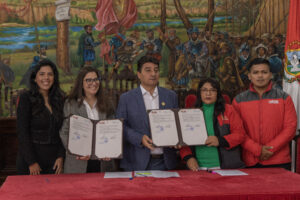 alcaldía de tarija firma convenio con msi bolivia para prevenir embarazos no deseados