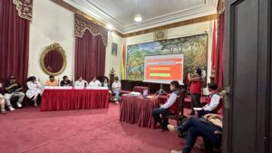 En 15 días volverán a reunirse para definir si corresponde el alza de pasajes.