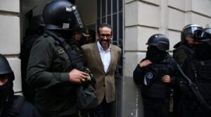 Camacho no participará como candidato en encuesta de bloque opositor de unidad