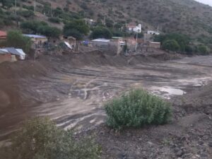QUEBRADA AMENAZA A VIVIENDAS EN LA COMUNIDAD DE CHAUPIUNO