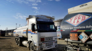 Gobierno autoriza a privados importar y vender combustibles a precios de mercado