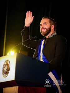 Bukele consolida su poder con una tercera candidatura a la presidencia de El Salvador